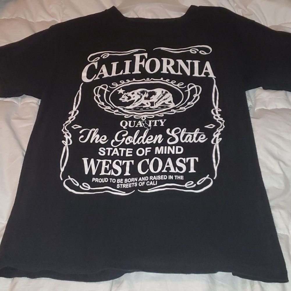 Cali Tee
